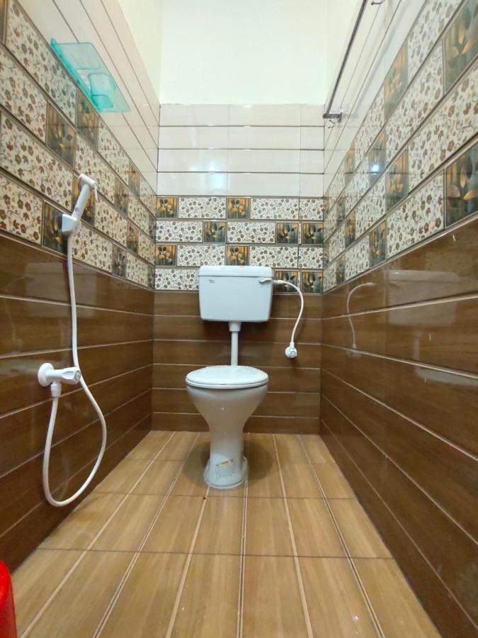 Pv Inn ポンディシェリ エクステリア 写真