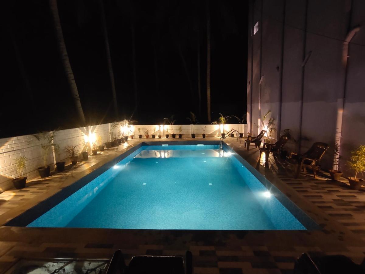 Pv Inn ポンディシェリ エクステリア 写真