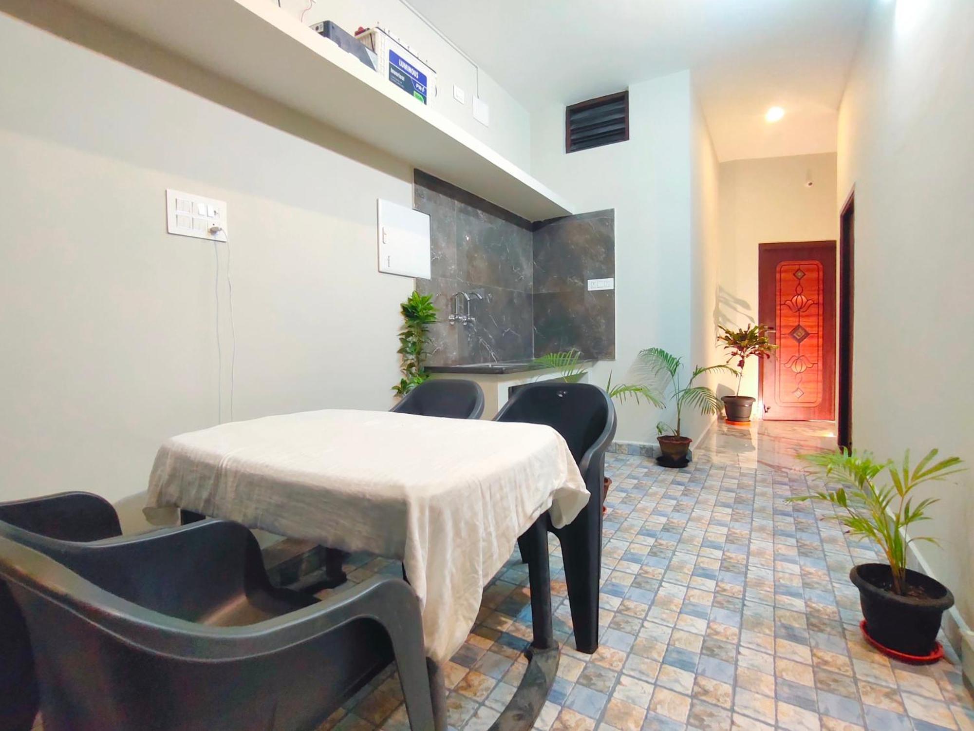 Pv Inn ポンディシェリ エクステリア 写真